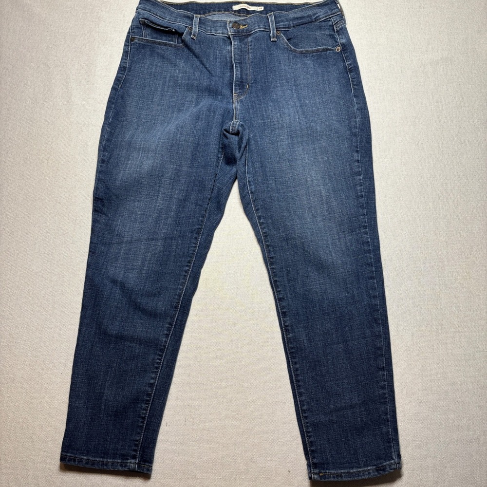 Levis Classic Crop Denim Jeans Dark Wash Size‎ 14 W32